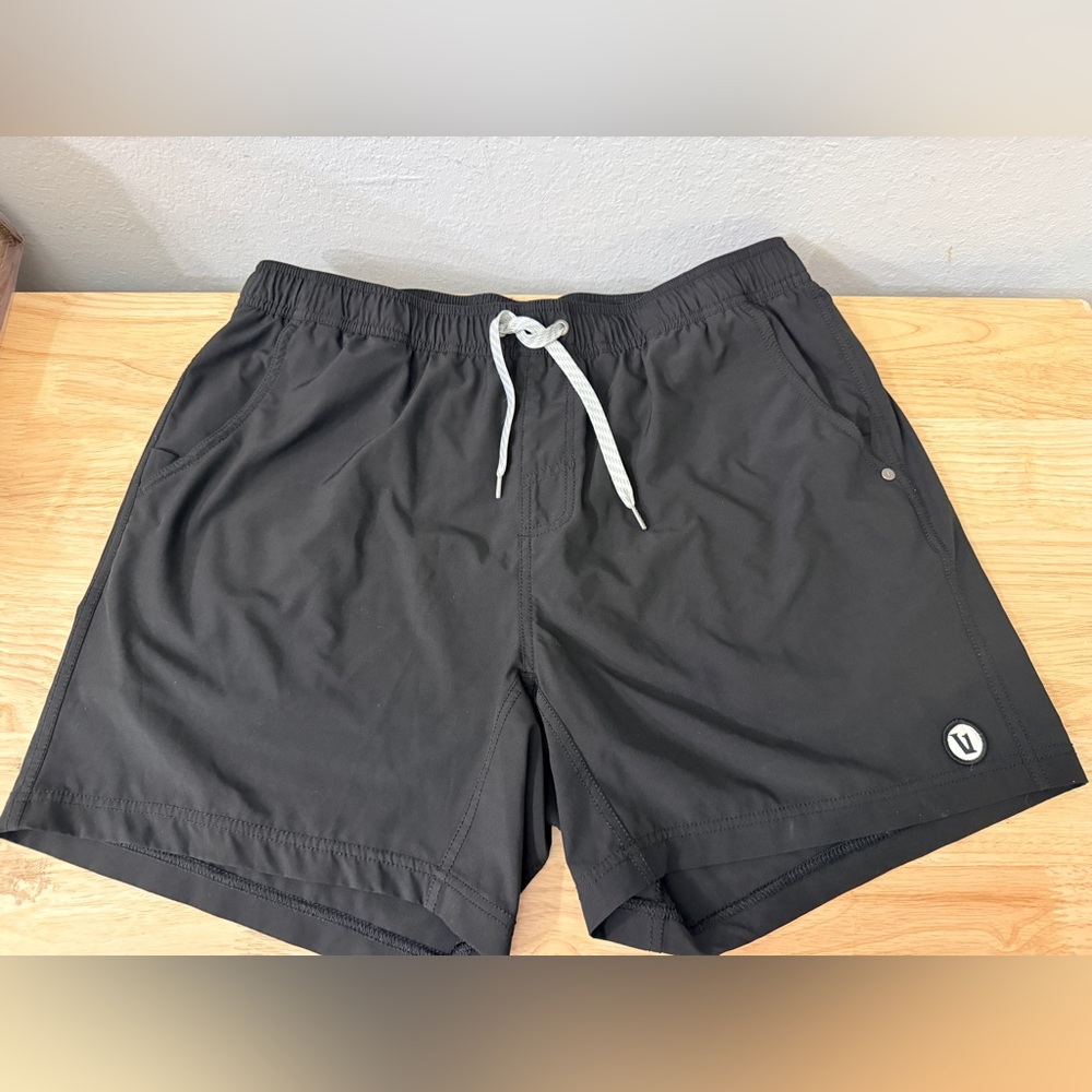 Vuori Kore Short Lined 7" in Ink XL - Picture 5 of 13